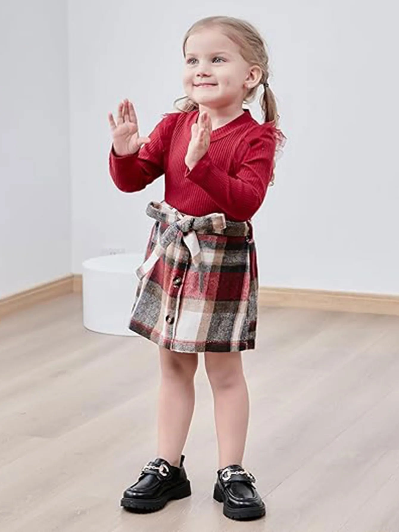 Long Sleeve Ribbed Girls Sweatshirt And Skirt.